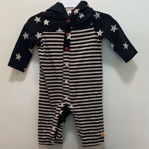 Harajuku Mini HTF Striped Black with Stars Kids One Piece Snaps Up with Red Hood